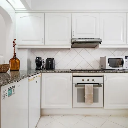 Clube - 2br Pool, Kids Club & Family Fun Daire Albufeira