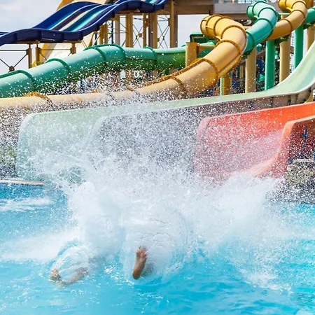 Clube - 2br Pool, Kids Club & Family Fun Αλμπουφέιρα